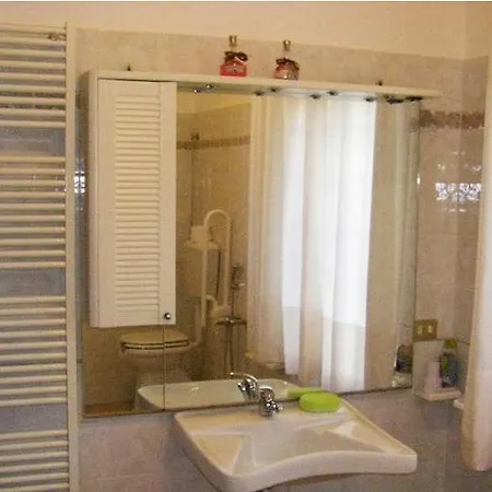 Apartman La Collina Degli Ulivi *